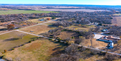 Expandable 3-Lot Property Near Tulsa: Your Country Retreat - 23% off Market Value!