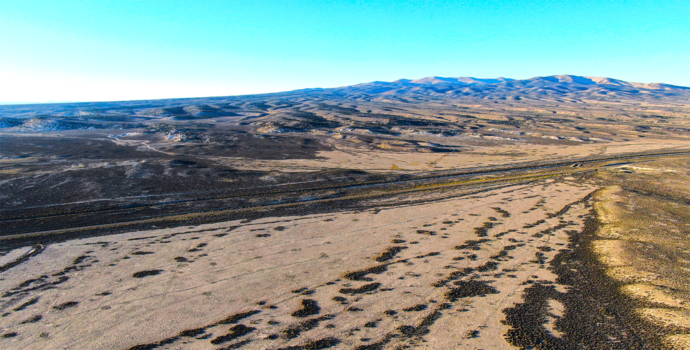 27.59-Acre Nevada Haven: Mountain Views, Zoned for Off-Grid Living - 59% off Market Value