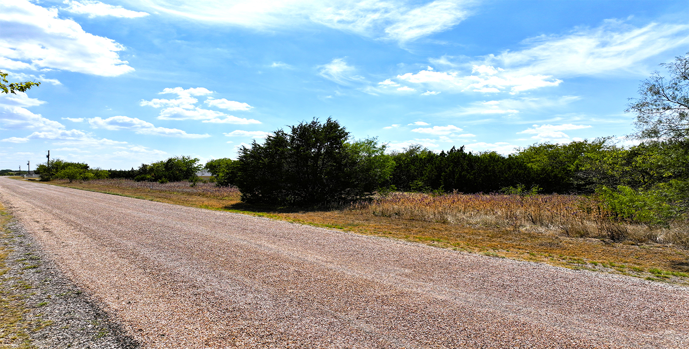 1.97-Acre Lot in White Bluff – Build Near Lake Whitney! - 33% off Market Value!