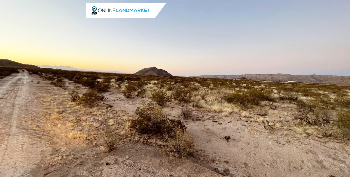 0.64 Acres in El Paso, TX - Unveil Scenic Beauty: Experience Tranquility & Adventure in this Outdoor Paradise!