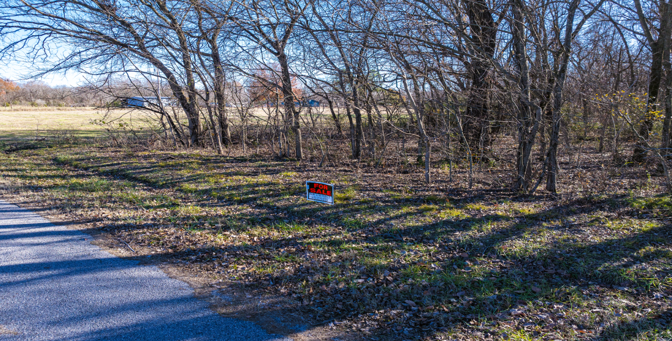 Your Freedom to Build or Invest: 2 Prime Adjoining Lots Near Tulsa! - 25% off Market Value!